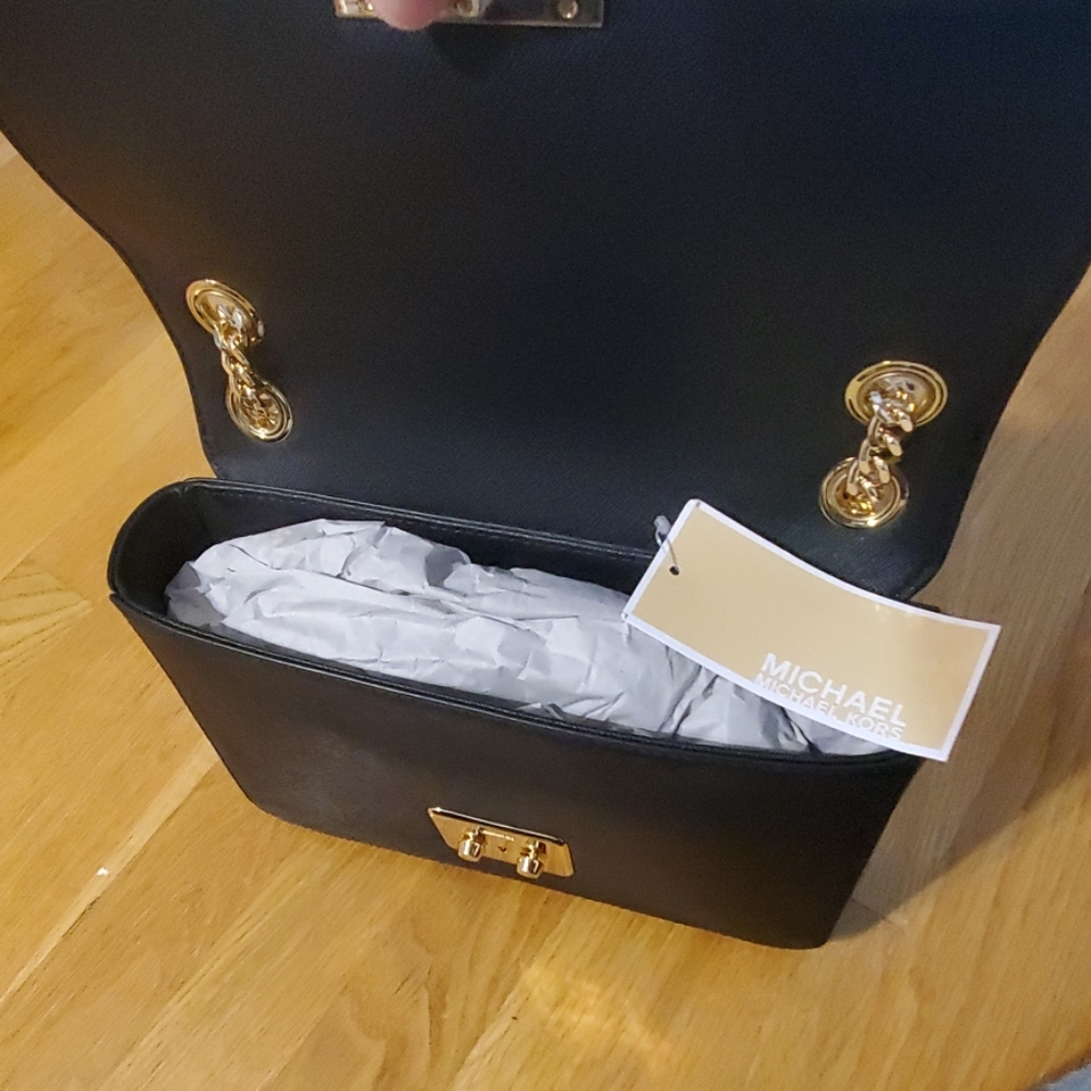 Michael kors handbag - Picture 3 of 5